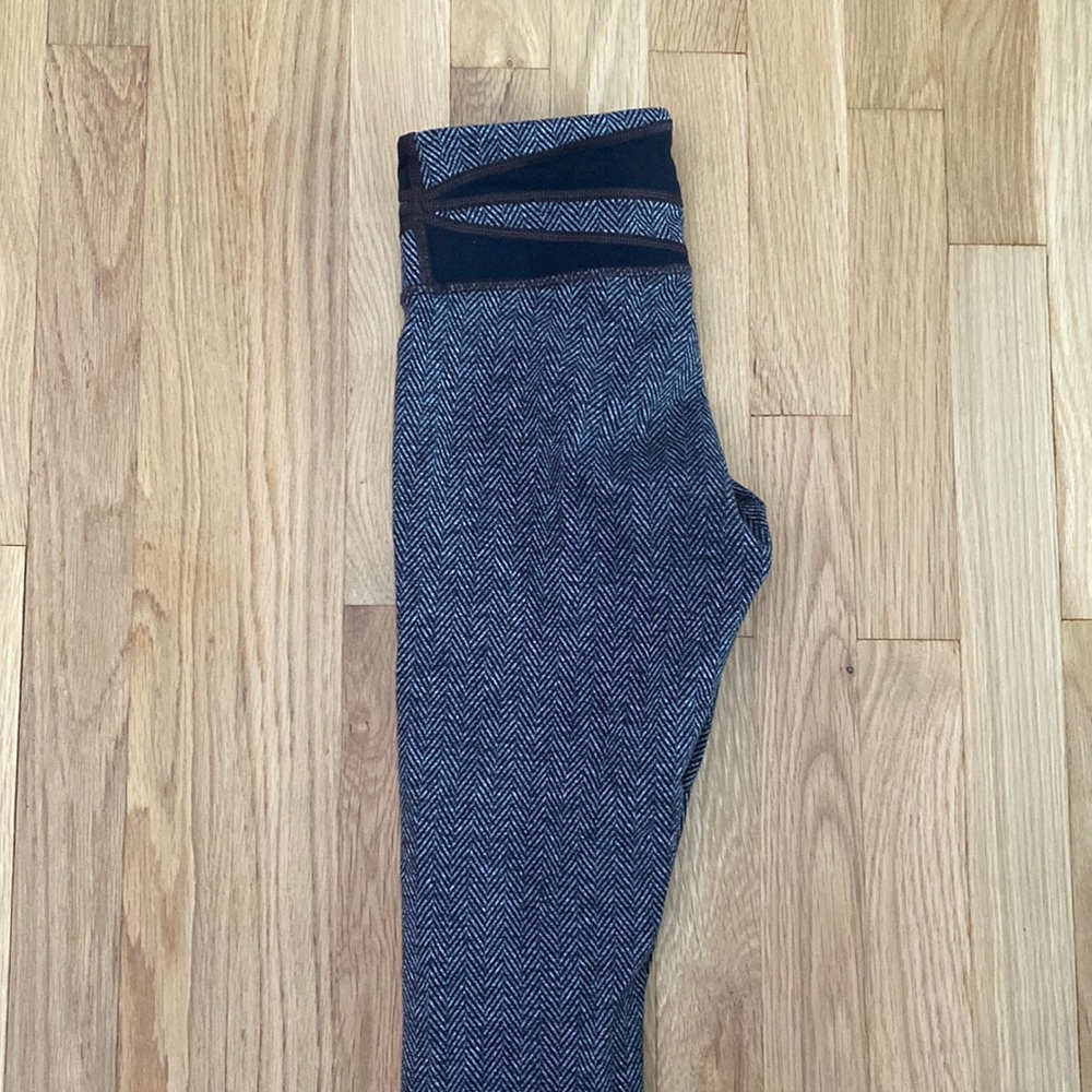 Pattern lulu lemon leggings